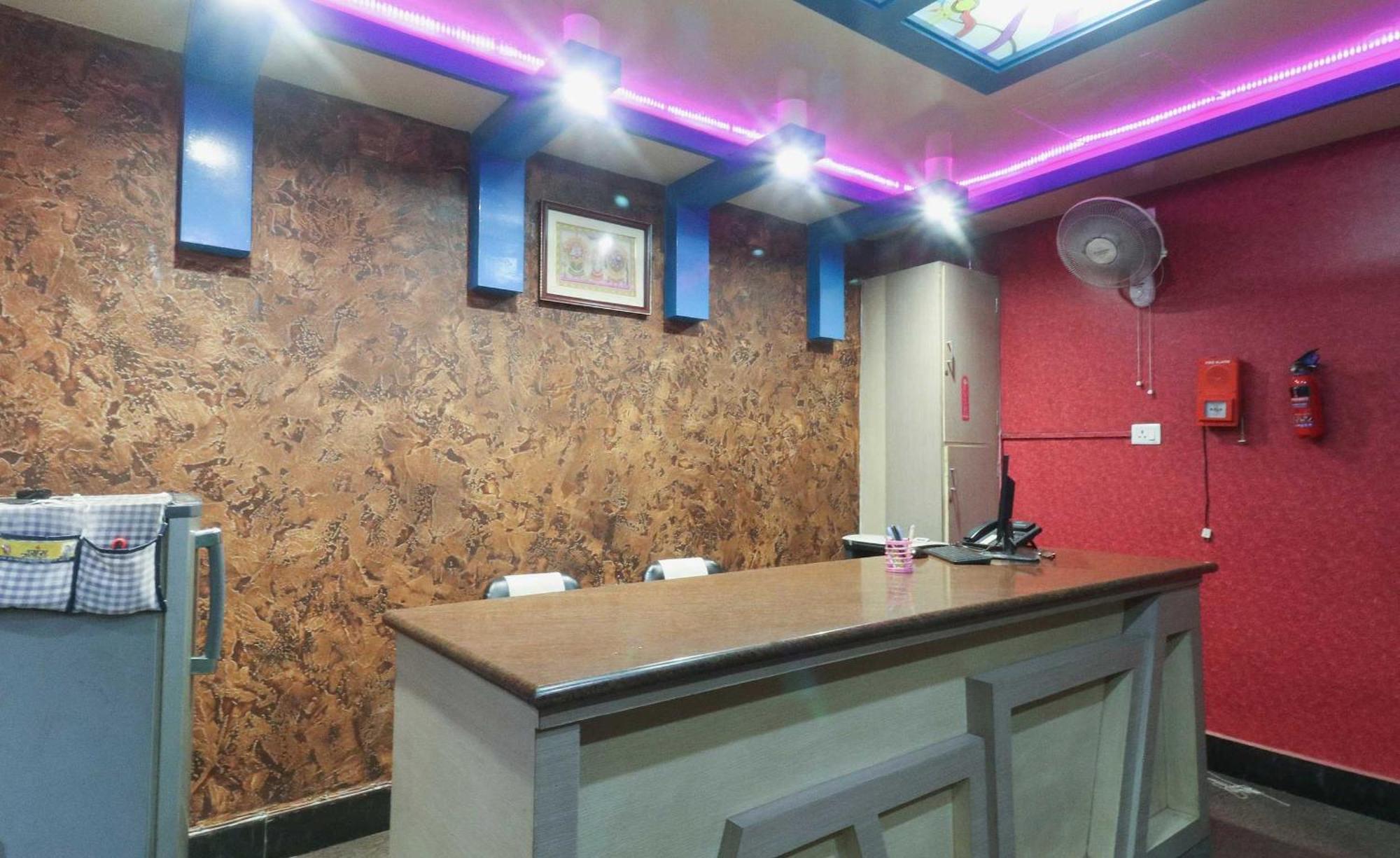 OYO 49639 Nirmala Residency Bhubaneswar Exterior foto