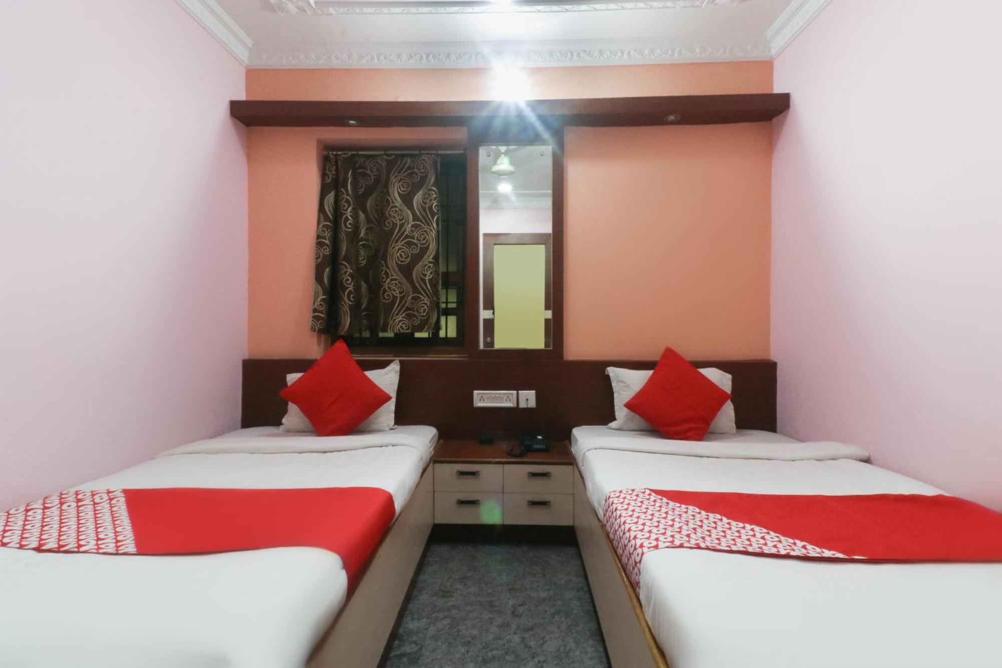 OYO 49639 Nirmala Residency Bhubaneswar Exterior foto